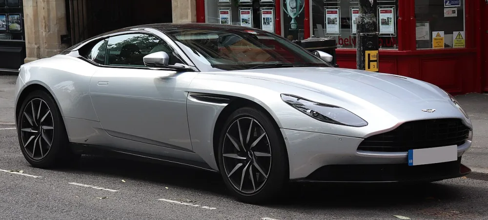 2022 Aston Martin DB11 V8