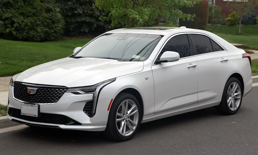 2022 Cadillac CT4