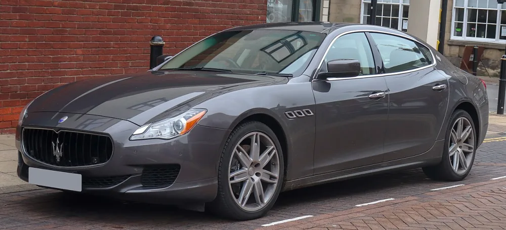 2022 Maserati Ghibli Modena RWD