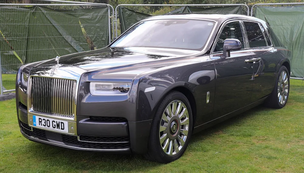 2022 Rolls-Royce Phantom
