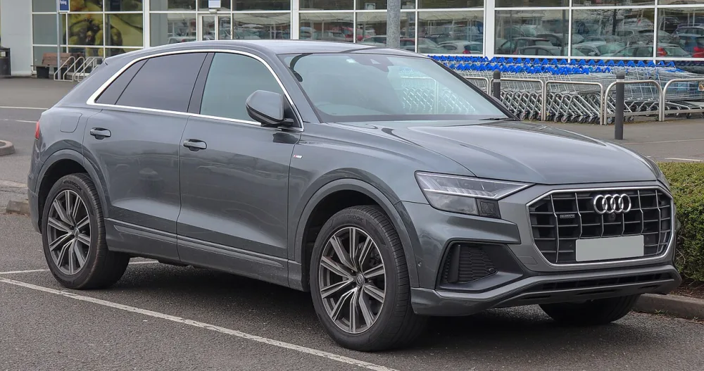 2023 Audi SQ8