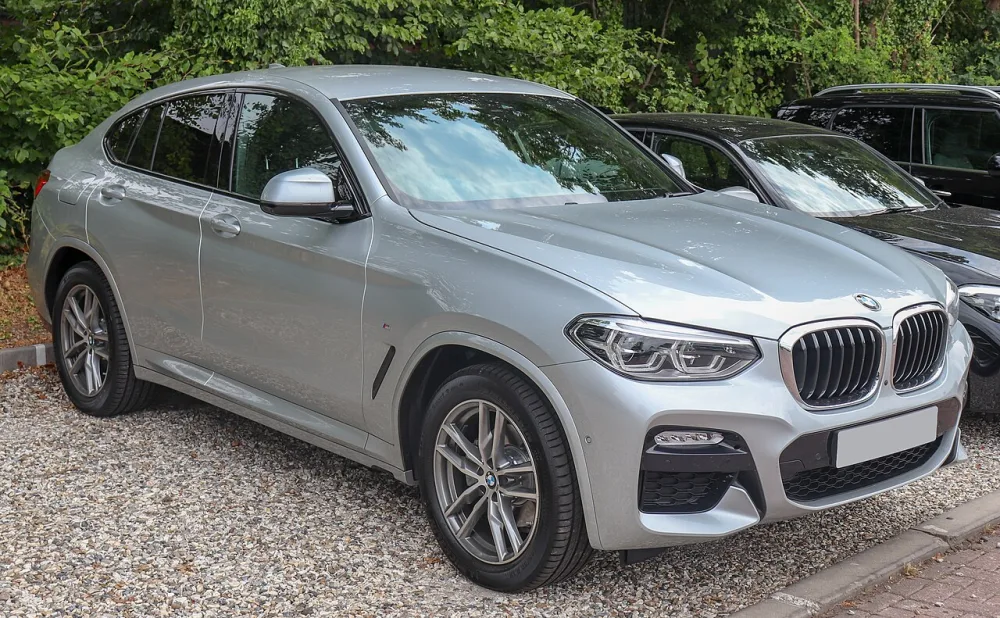 2023 BMW X4 M40i