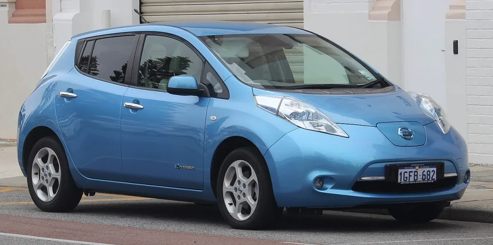 2023 Nissan LEAF