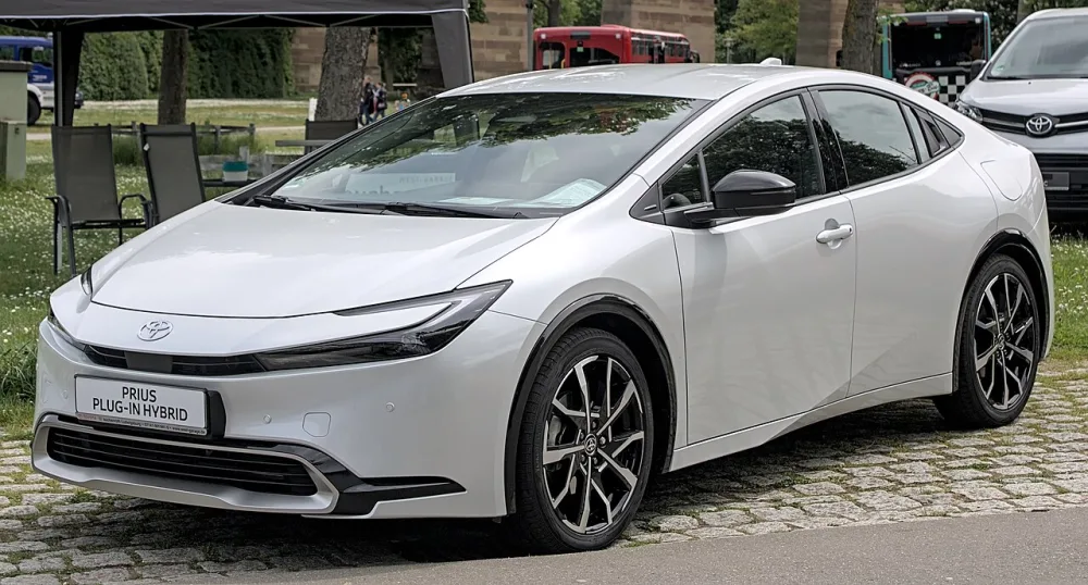 2023 Toyota Prius Prime SE