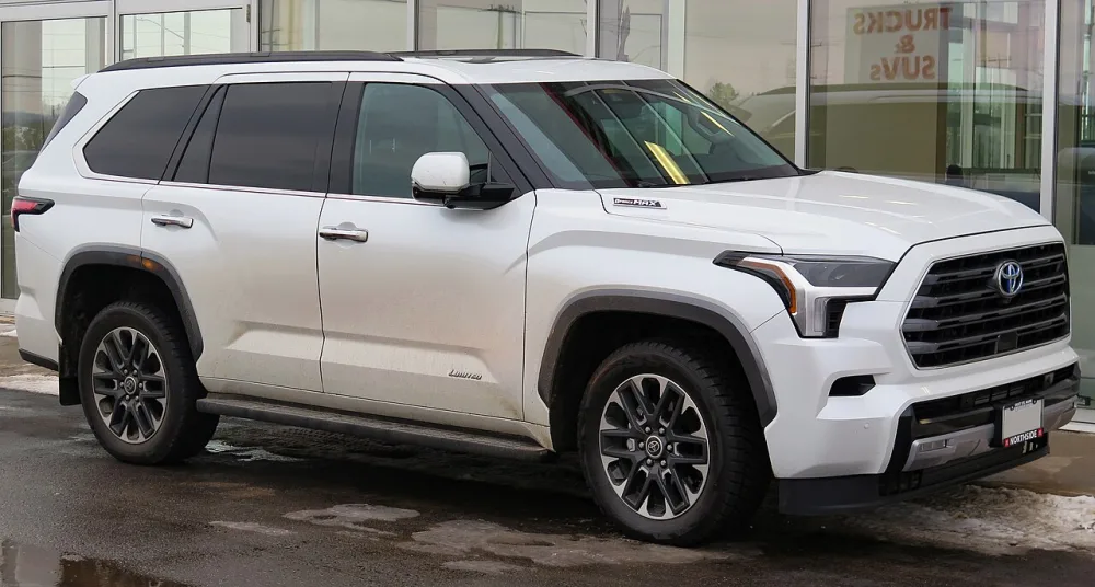 2023 Toyota Sequoia 4WD
