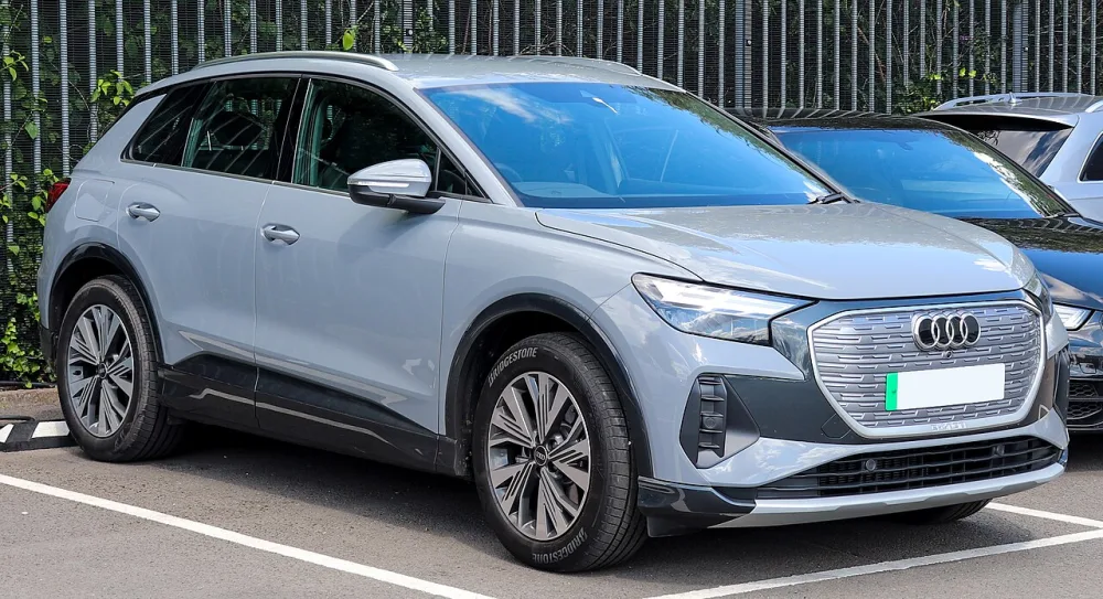 2024 Audi Q4 55 e-tron quattro