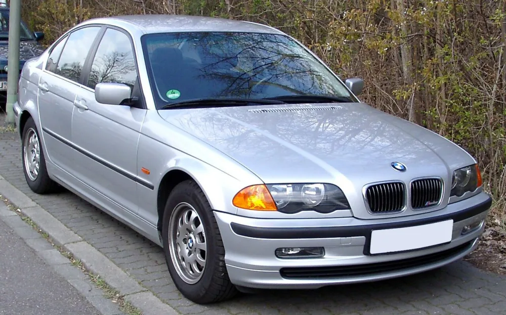 2024 BMW 330i Sedan
