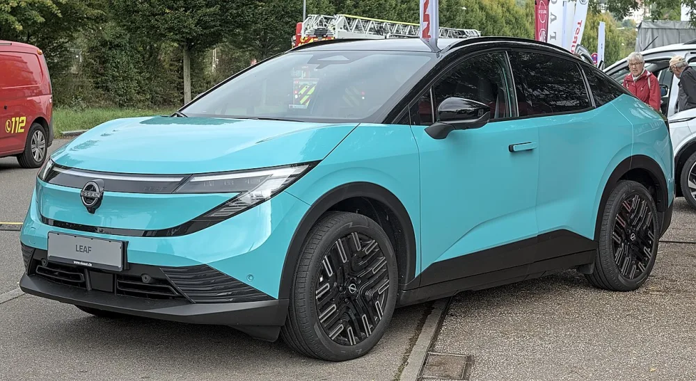 2024 Nissan LEAF SV