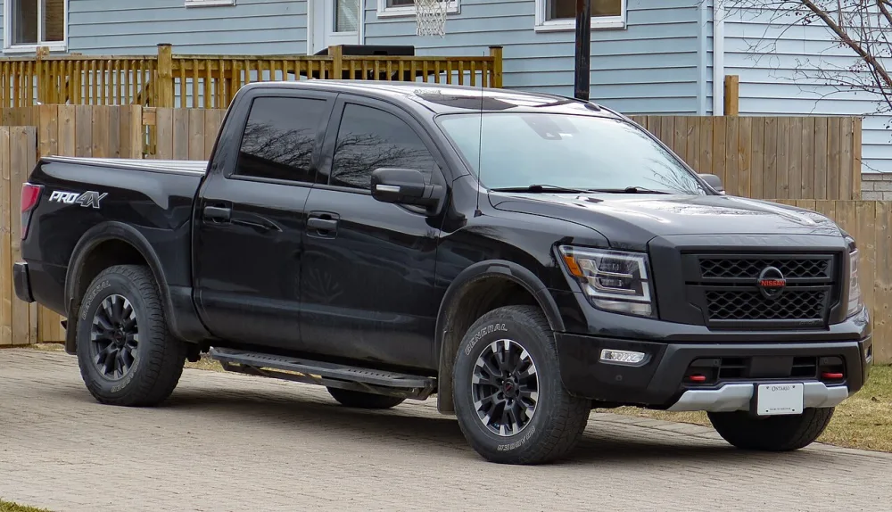 2024 Nissan Titan 4WD